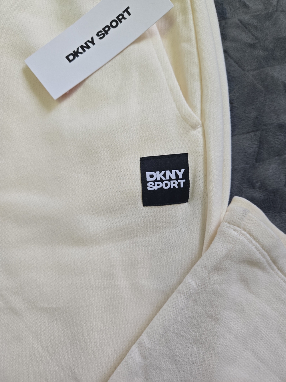DKNY Sport Cream  Sweatshirt & Joggers Set Size Large - Picture 3 of 5
